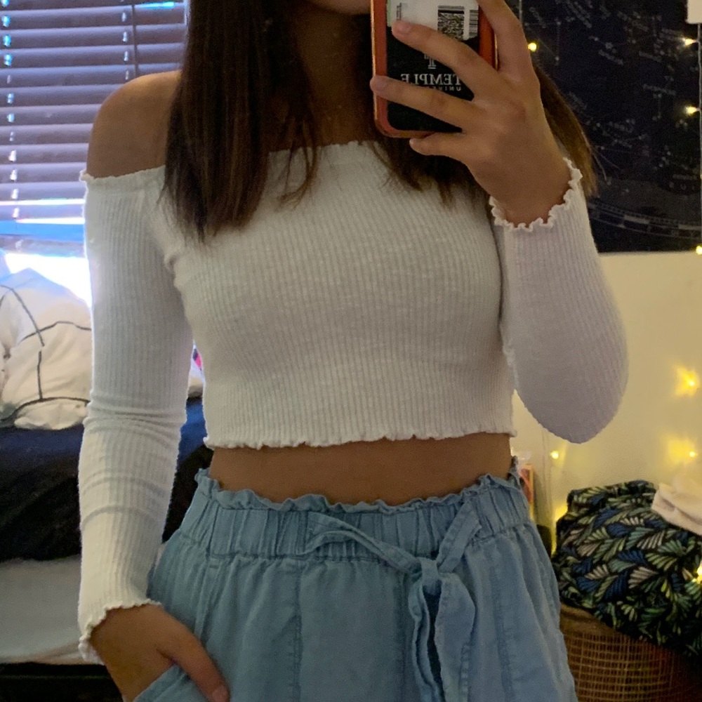 White Long Sleeve Off the Shoulder Crop Top